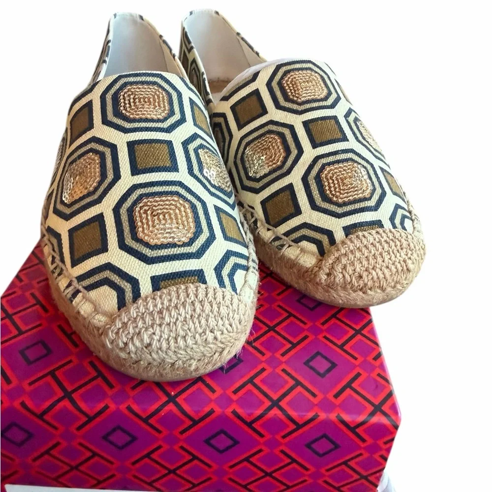 NIB‎ Tory Burch Cecily Embellished Espadrille Shoes
